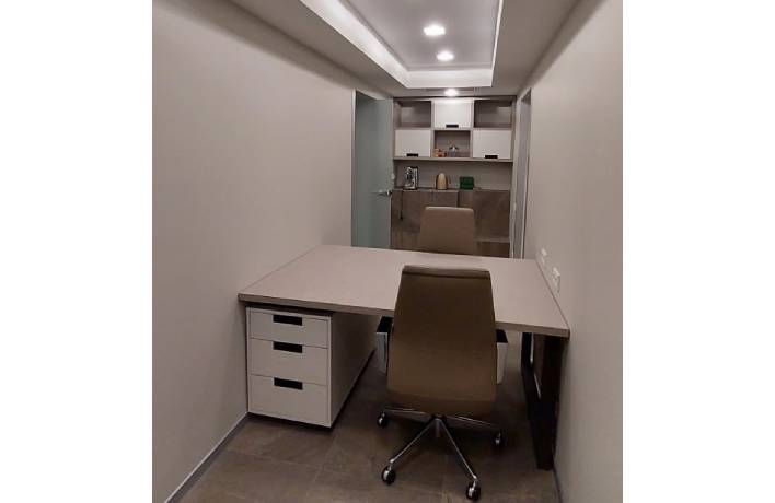 Two-level office in Prorizna street